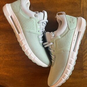 Under Armour Hovr